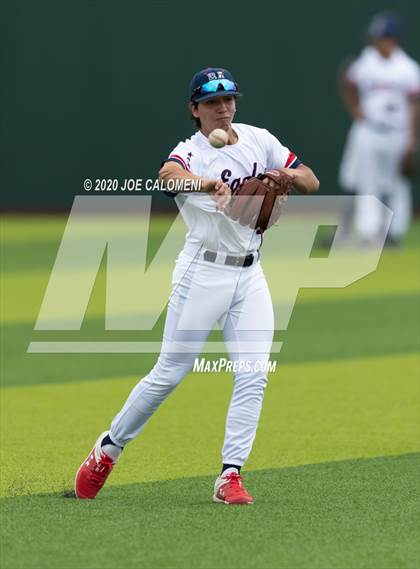 Thumbnail 2 in Corpus Christi Veterans Memorial vs Reagan [Ronald] (San Antonio Classic) photogallery.