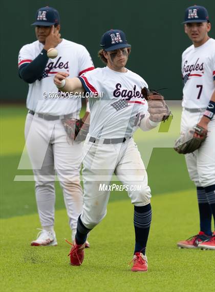 Thumbnail 2 in Corpus Christi Veterans Memorial vs Reagan [Ronald] (San Antonio Classic) photogallery.