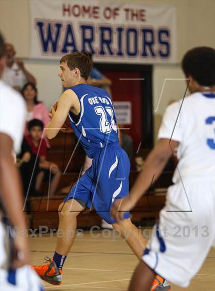Thumbnail 2 in Dallas Thunder Blue @ Rockwall Christian photogallery.