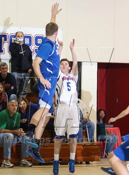 Thumbnail 2 in Dallas Thunder Blue @ Rockwall Christian photogallery.