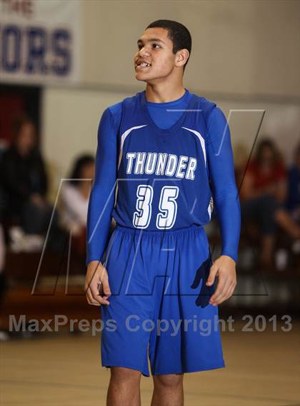 Thumbnail 2 in Dallas Thunder Blue @ Rockwall Christian photogallery.