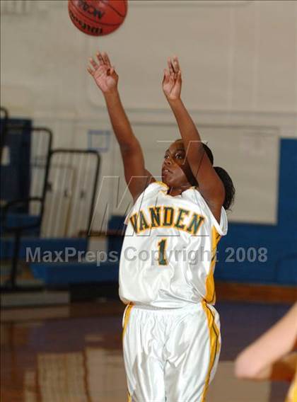 Thumbnail 2 in Chico vs. Vanden (Dorothey Speck Memorial) photogallery.