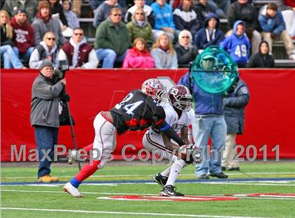 Thumbnail 3 in Garden City vs. Bellport (LI D2 Final) photogallery.