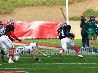 Thumbnail 2 in Garden City vs. Bellport (LI D2 Final) photogallery.