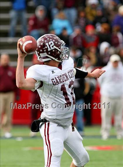 Thumbnail 3 in Garden City vs. Bellport (LI D2 Final) photogallery.
