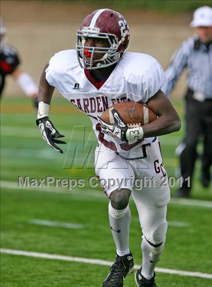 Thumbnail 3 in Garden City vs. Bellport (LI D2 Final) photogallery.
