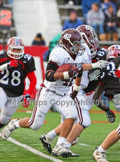 Thumbnail 2 in Garden City vs. Bellport (LI D2 Final) photogallery.