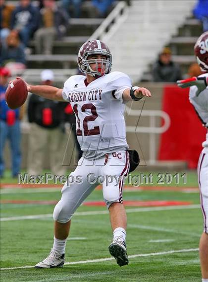 Thumbnail 3 in Garden City vs. Bellport (LI D2 Final) photogallery.