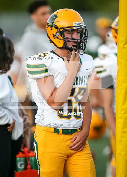 Thumbnail 2 in Moorpark vs. Burbank photogallery.