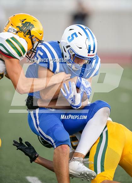 Thumbnail 2 in Moorpark vs. Burbank photogallery.