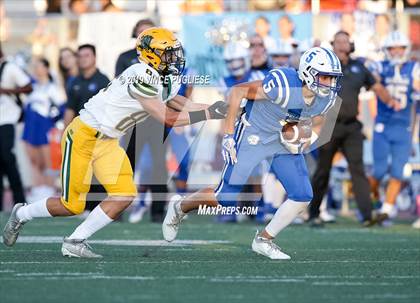 Thumbnail 3 in Moorpark vs. Burbank photogallery.