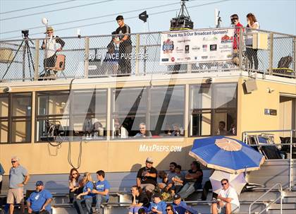Thumbnail 3 in Moorpark vs. Burbank photogallery.