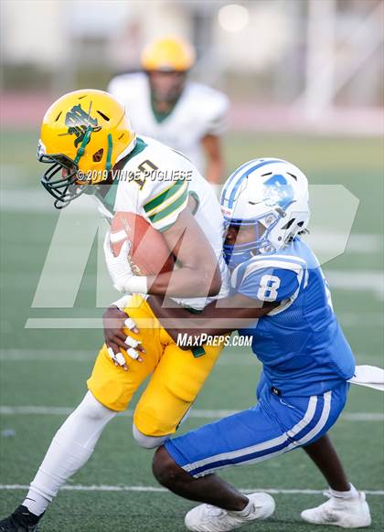 Thumbnail 1 in Moorpark vs. Burbank photogallery.