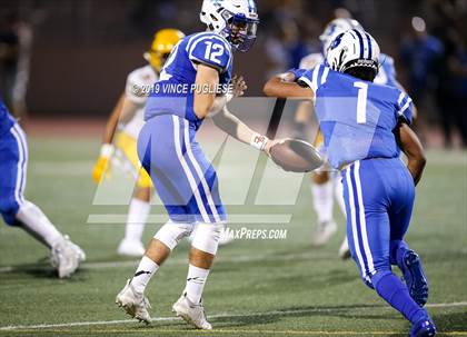 Thumbnail 2 in Moorpark vs. Burbank photogallery.