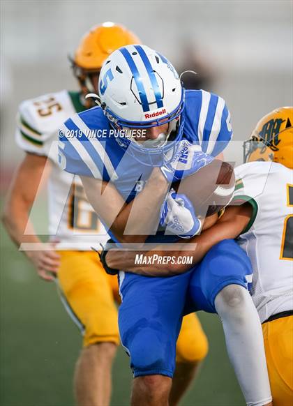 Thumbnail 2 in Moorpark vs. Burbank photogallery.