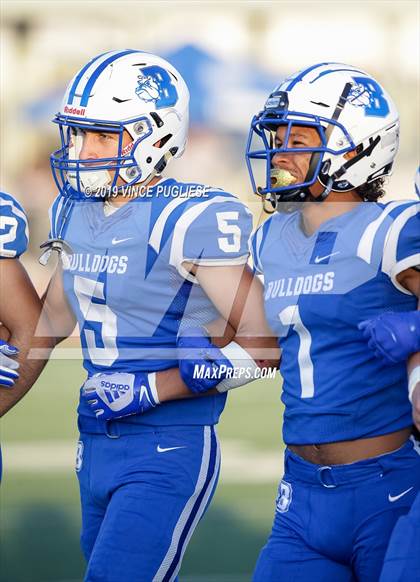 Thumbnail 1 in Moorpark vs. Burbank photogallery.