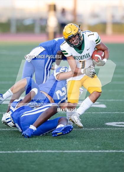 Thumbnail 3 in Moorpark vs. Burbank photogallery.