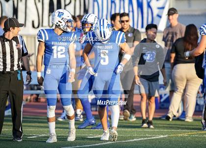 Thumbnail 2 in Moorpark vs. Burbank photogallery.