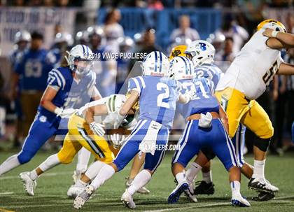 Thumbnail 2 in Moorpark vs. Burbank photogallery.