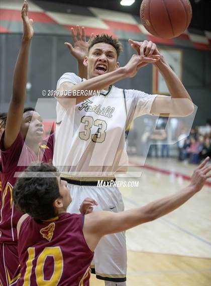 Thumbnail 2 in Southwest SD @ Foothill (CIF D5 Southern California Regional Final) photogallery.