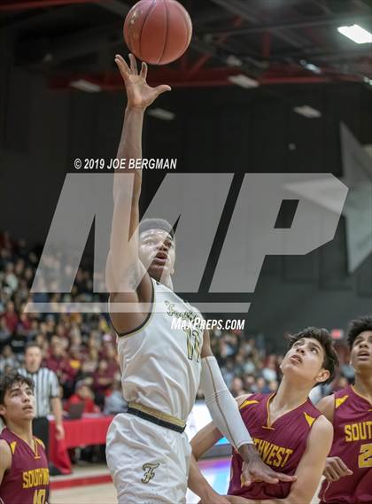 Thumbnail 1 in Southwest SD @ Foothill (CIF D5 Southern California Regional Final) photogallery.