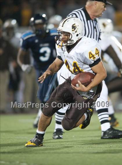Thumbnail 3 in St. Francis vs. Bellarmine Prep (CIF CCS Open Division Final) photogallery.