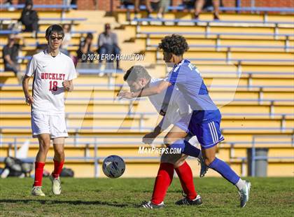 Thumbnail 2 in Buckley vs Pacifica Christian photogallery.