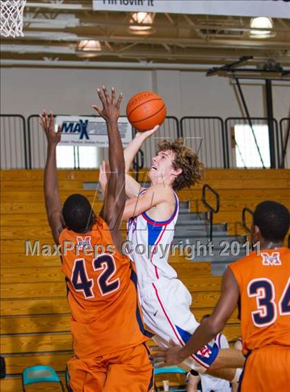 Thumbnail 3 in Madison [James] vs Westlake (McDonald's Texas Invitational) photogallery.