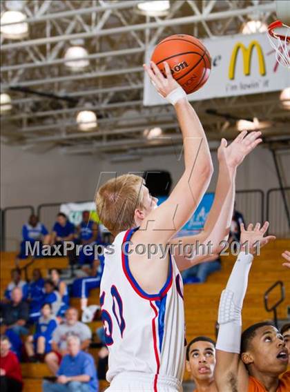 Thumbnail 1 in Madison [James] vs Westlake (McDonald's Texas Invitational) photogallery.