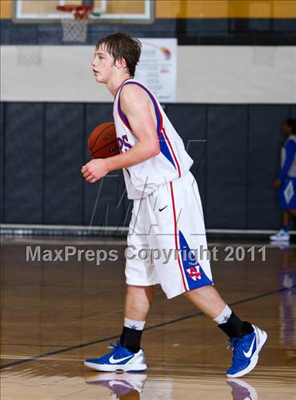 Thumbnail 3 in Madison [James] vs Westlake (McDonald's Texas Invitational) photogallery.