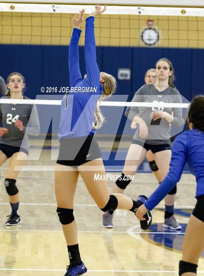 Thumbnail 1 in Frazier Mountain vs. Immanuel (CIF D5 Central Section Chmpionship) photogallery.
