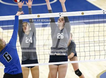 Thumbnail 2 in Frazier Mountain vs. Immanuel (CIF D5 Central Section Chmpionship) photogallery.