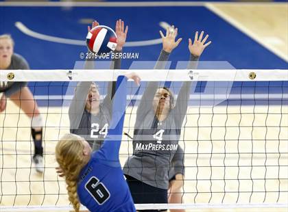 Thumbnail 1 in Frazier Mountain vs. Immanuel (CIF D5 Central Section Chmpionship) photogallery.