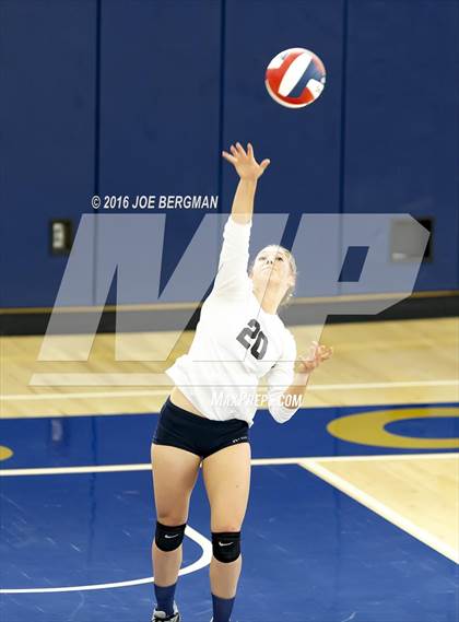 Thumbnail 3 in Frazier Mountain vs. Immanuel (CIF D5 Central Section Chmpionship) photogallery.