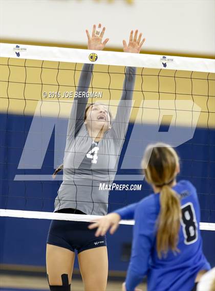 Thumbnail 2 in Frazier Mountain vs. Immanuel (CIF D5 Central Section Chmpionship) photogallery.