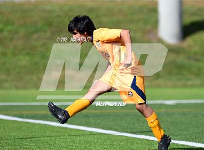 Thumbnail 3 in Loomis Chaffee @ Trinity-Pawling photogallery.