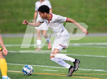 Thumbnail 2 in Loomis Chaffee @ Trinity-Pawling photogallery.