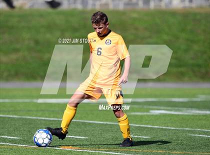 Thumbnail 3 in Loomis Chaffee @ Trinity-Pawling photogallery.