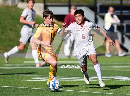 Thumbnail 2 in Loomis Chaffee @ Trinity-Pawling photogallery.