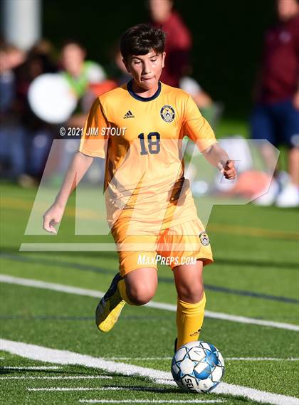 Thumbnail 2 in Loomis Chaffee @ Trinity-Pawling photogallery.
