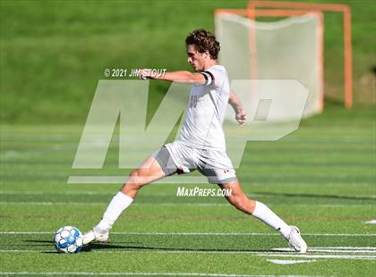 Thumbnail 3 in Loomis Chaffee @ Trinity-Pawling photogallery.