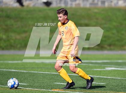 Thumbnail 2 in Loomis Chaffee @ Trinity-Pawling photogallery.