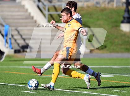 Thumbnail 1 in Loomis Chaffee @ Trinity-Pawling photogallery.