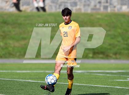 Thumbnail 3 in Loomis Chaffee @ Trinity-Pawling photogallery.