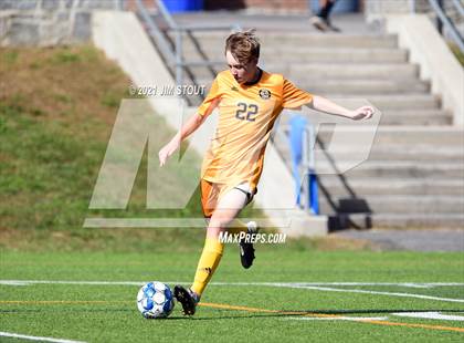 Thumbnail 3 in Loomis Chaffee @ Trinity-Pawling photogallery.
