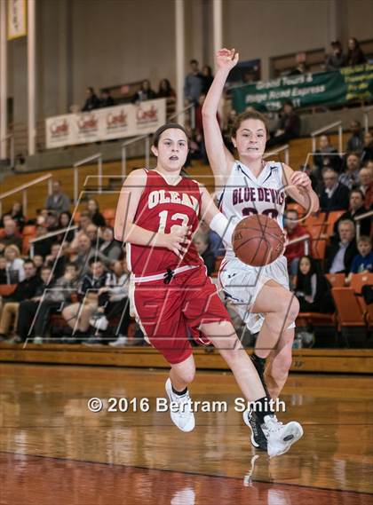 Thumbnail 3 in Clean vs East Aurora (Section VI Class B-1 Final) photogallery.