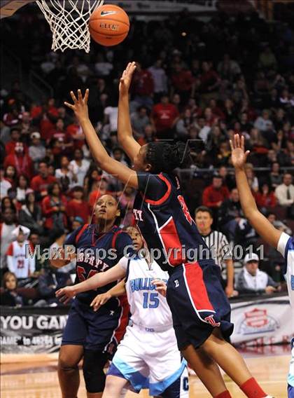 Thumbnail 1 in Liberty vs. Centennial (NIAA D4A Final) photogallery.
