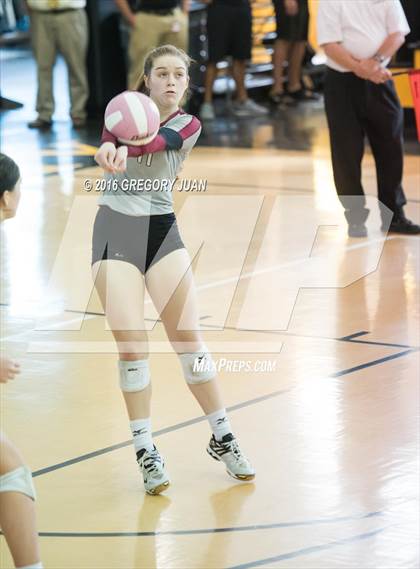 Thumbnail 1 in Dunham @ Haynes Academy (LHSAA Division IV 2nd Round Playoff) photogallery.