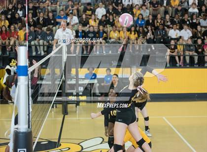 Thumbnail 1 in Dunham @ Haynes Academy (LHSAA Division IV 2nd Round Playoff) photogallery.