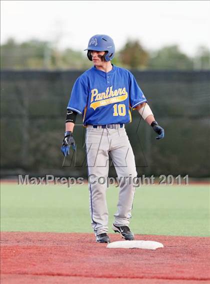 Thumbnail 3 in Maxwell @ Truckee (Shasta Lake Tournament - Title Game) photogallery.
